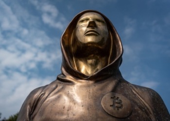 15 años sin pistas: el enigmático adiós de Satoshi Nakamoto a Bitcoin