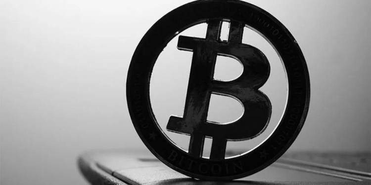 El bitcoin experimenta un repunte del 5% y alcanza los 65.000 euros tras el anuncio del alto el fuego entre Estados Unidos e Irán.