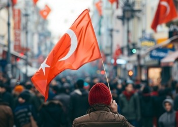 La jugada desesperada de Turquía: vende 20.000 millones en oro para sostener la lira en plena guerra por Irán