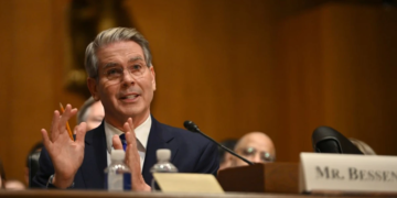 Cuenta atrás para las criptomonedas: Scott Bessent insta al Congreso a aprobar la ley ya