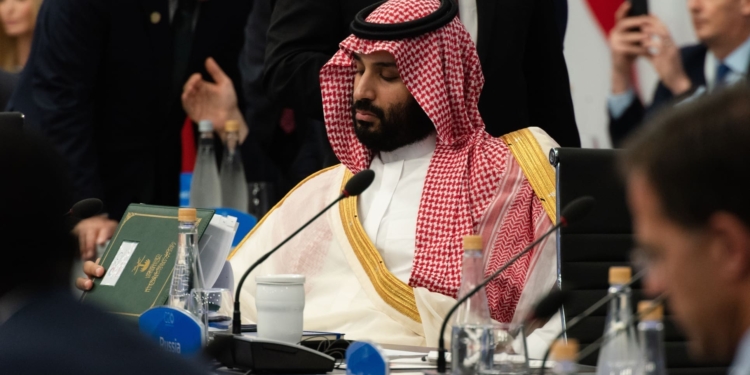 El inesperado enfriamiento de las relaciones entre los EAU y Arabia Saudí: ¿qué está detrás de este cambio? 1 El inesperado enfriamiento de las relaciones entre los EAU y Arabia Saudí: ¿qué está detrás de este cambio?