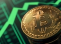 Bitcoin podría dispararse hasta los 95,000 dólares, según un experto de los Países Bajos.