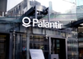 Palantir sorprende con un asombroso aumento del 85% en sus ingresos.
