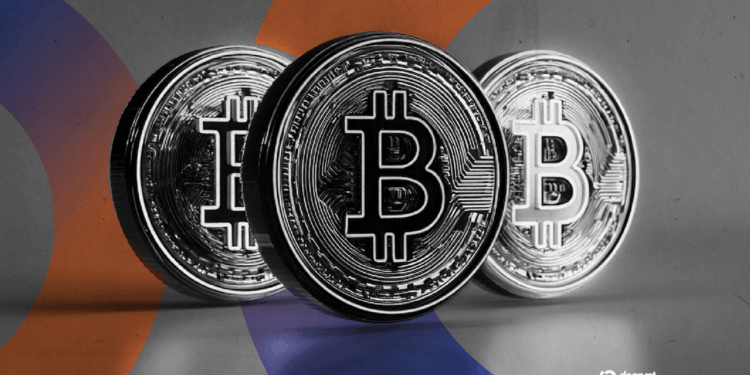 Bitcoin alcanza los $81,000 tras la racha más prolongada de tasas de financiamiento negativas en diez años.