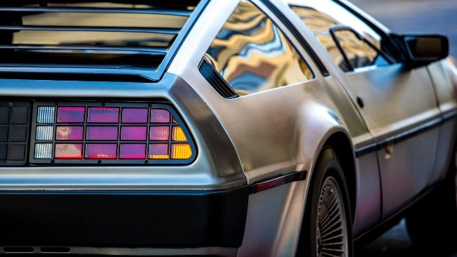 DeLorean da un paso audaz y expande su token en la revolucionaria red Solana