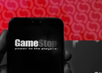 Michael Burry, el inversor de 'La Gran Apuesta', se aleja de GameStop ante la sorprendente oferta de eBay de 55.500 millones de dólares.