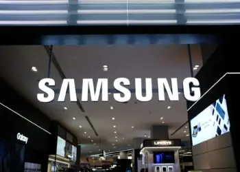 Samsung alcanza nuevos horizontes: sus acciones se disparan un 15% y rompen la barrera del billón de dólares.