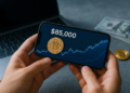 ¿Estamos cerca de los 85.000 dólares en bitcoin? Descubre lo que podría venir.