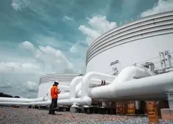 EE. UU. alcanza cifras históricas en exportaciones de combustibles por tensiones con Irán