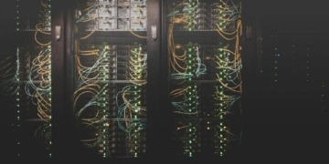 Core Scientific transforma su estrategia: 208 millones de dólares en bitcoin vendidos mientras se lanza a la inteligencia artificial.