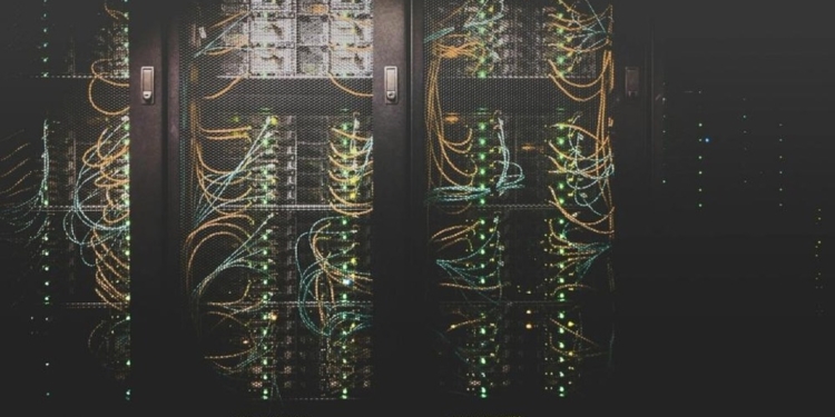 Core Scientific transforma su estrategia: 208 millones de dólares en bitcoin vendidos mientras se lanza a la inteligencia artificial.