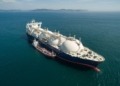 Adnoc mantiene en misterio la ubicación de sus petroleros para continuar el envío de GNL por el estratégico Estrecho de Ormuz.