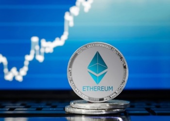 Descubre cómo se mueve Ethereum hoy: precio, cotización y cambios en el mercado al 8 de mayo.