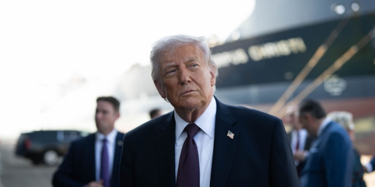Trump lanza un ultimátum a la UE y podría incrementar los aranceles de importación