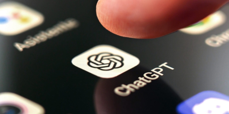 Inteligencias Artificiales de ChatGPT, Claude y Grok podrían filtrar datos sensibles a gigantes como Meta, Google y TikTok. 1 Inteligencias Artificiales de ChatGPT, Claude y Grok podrían filtrar datos sensibles a gigantes como Meta, Google y TikTok.