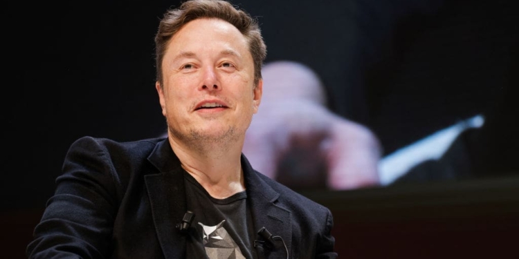 Elon Musk desata la controversia al calificar la mayoría de las criptomonedas como fraudes en su disputa legal con OpenAI. 1 Elon Musk desata la controversia al calificar la mayoría de las criptomonedas como fraudes en su disputa legal con OpenAI.