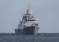 Crisis en Ormuz: 40 naciones se alistan mientras Irán promete represalias militares.