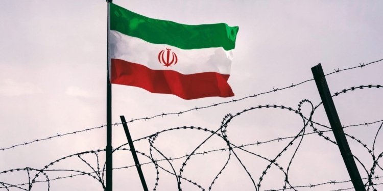 Descubren cómo Irán mueve criptomonedas a pesar de las sanciones de EE.UU.