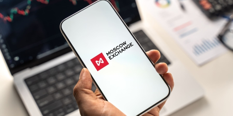 La Bolsa de Moscú contempla operar con criptomonedas las 24 horas mientras Rusia se alista para su nueva legislación cripto. 1 La Bolsa de Moscú contempla operar con criptomonedas las 24 horas mientras Rusia se alista para su nueva legislación cripto.