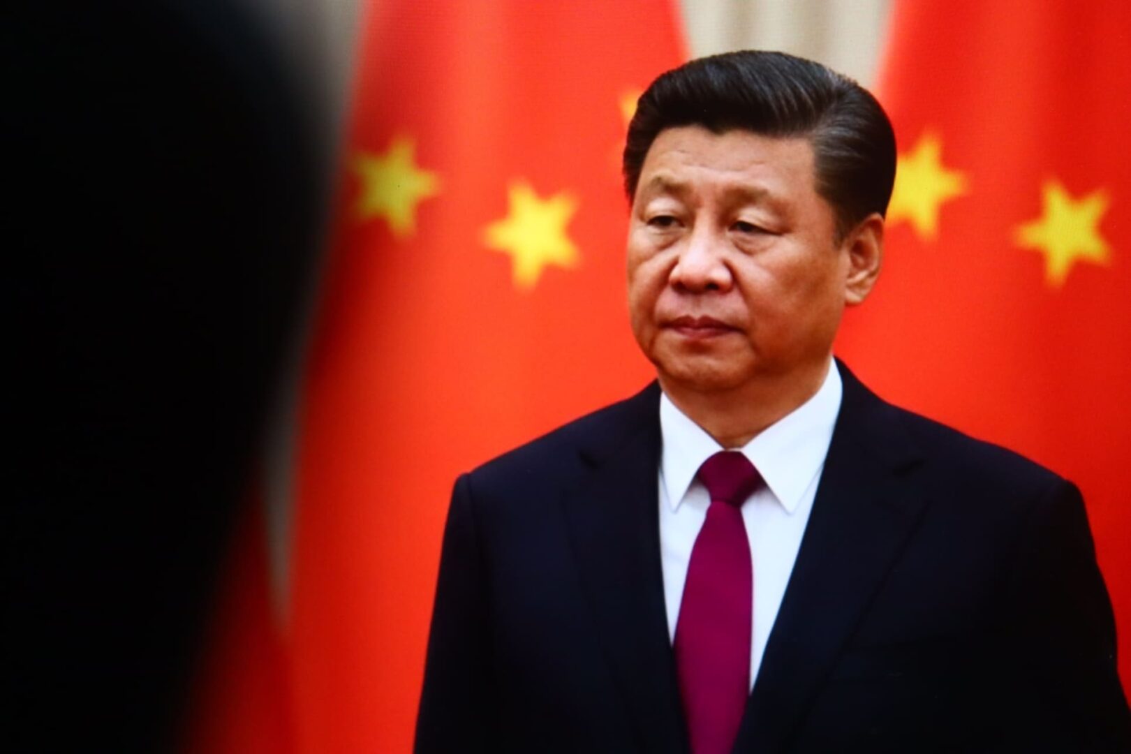 La economía china en la cuerda floja: sorpresas negativas en la industria y el consumo