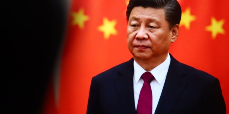 La economía china en la cuerda floja: sorpresas negativas en la industria y el consumo
