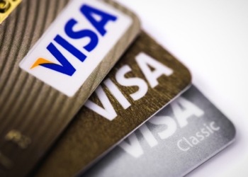 El auge imparable de las tarjetas de pago en criptomonedas: un crecimiento del 230% que sorprende al mercado.