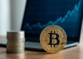 Bitcoin se asoma a los $65.000: ¿un nuevo amanecer o un respiro antes de la caída a $60.000? 10 Bitcoin se asoma a los $65.000: ¿un nuevo amanecer o un respiro antes de la caída a $60.000?