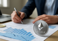 Ethereum en caída libre: ¿Cuál es el nivel clave que marca un analista de Newsbit?