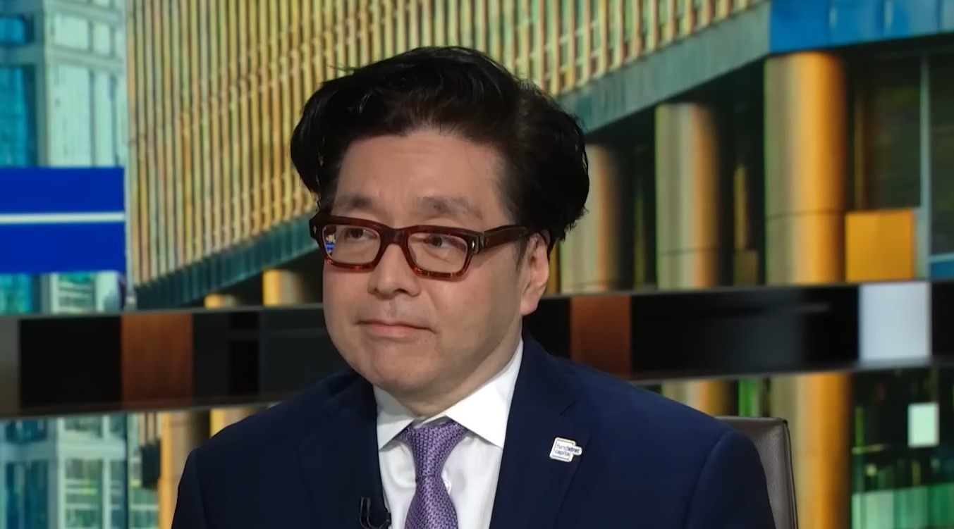 Tom Lee sufre una pérdida monumental de más de 8.000 millones de dólares por el desplome de Ethereum. 1 Tom Lee sufre una pérdida monumental de más de 8.000 millones de dólares por el desplome de Ethereum.