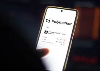Polymarket se enfrenta a la presión global y considera la verificación de identidad para sus usuarios. 6 Polymarket se enfrenta a la presión global y considera la verificación de identidad para sus usuarios.