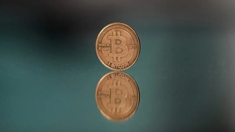 El desplome de Bitcoin: ¿qué está detrás de la caída del 25% y el aumento de la presión vendedora?