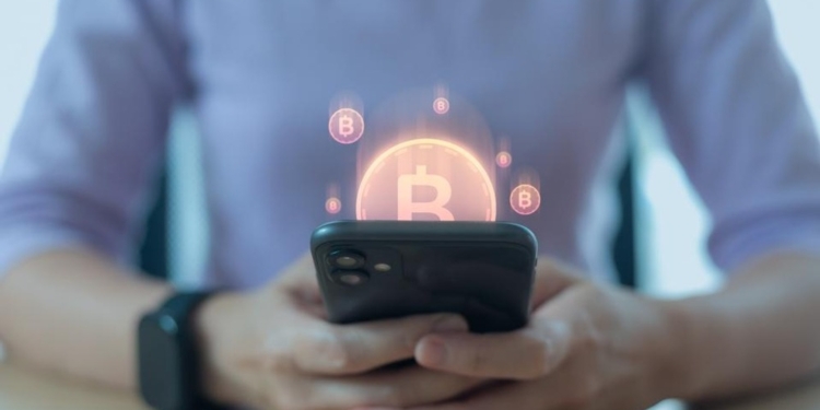 Bitcoin intenta consolidar su recuperación tras el repunte de ayer.
