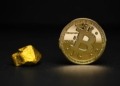 Bitcoin y oro en caída libre: ¿Qué impacto tiene la apuesta por el aumento de tasas en los activos refugio? 2 Bitcoin y oro en caída libre: ¿Qué impacto tiene la apuesta por el aumento de tasas en los activos refugio?