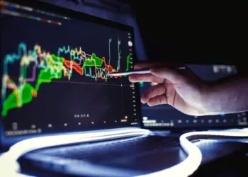 Tres gráficos revelan señales inquietantes sobre el futuro de Bitcoin.