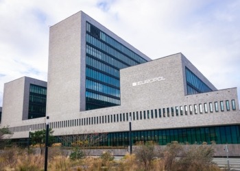 Desmantelada una millonaria trama de lavado de criptomonedas por Europol: ¿qué secretos oculta? 4 Desmantelada una millonaria trama de lavado de criptomonedas por Europol: ¿qué secretos oculta?