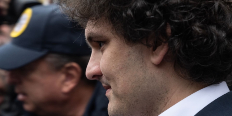 Sam Bankman-Fried se queda sin salida: ratifican su condena de 25 años de prisión.