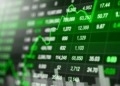 Wall Street reacciona ante el nuevo líder de la Fed: ¿qué significa para el futuro económico?
