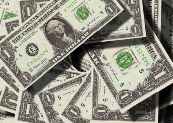 La amenaza inminente para Bitcoin: ¿Está el Índice del Dólar a punto de dar un giro decisivo?