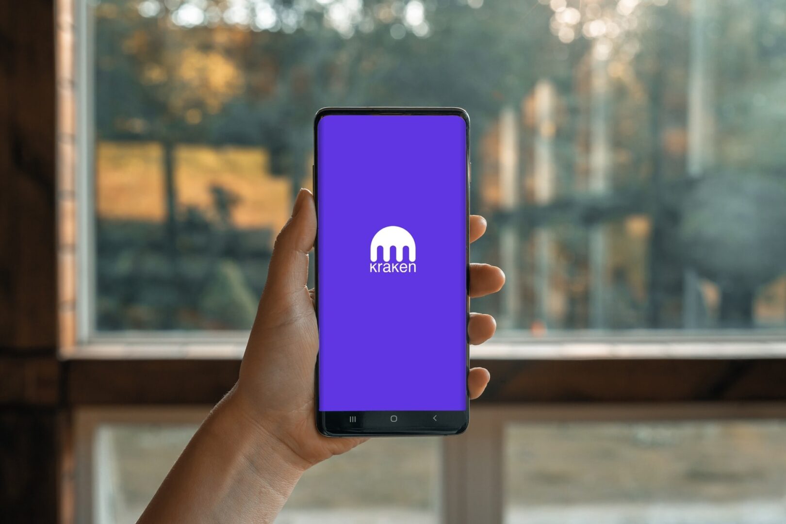 Kraken incorpora 2.500 tokens de Solana en su app y revoluciona el trading onchain.