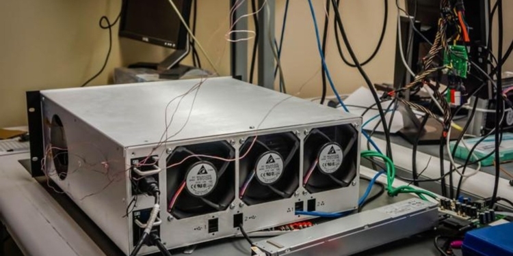 Bitcoin lleva cinco meses bajo su costo de minería: ¿Qué significa esto para los mineros?