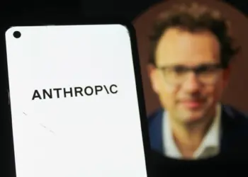 La inquietante advertencia del CEO de Anthropic: La estrategia de IA de Trump provoca divisiones en Occidente. 6 La inquietante advertencia del CEO de Anthropic: La estrategia de IA de Trump provoca divisiones en Occidente.