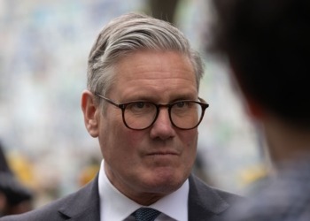 La renuncia de Starmer desata un terremoto en la libra y los bonos británicos.