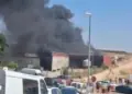 Impactante incendio arrasa instalaciones agrícolas en Solana de los Barros, Badajoz