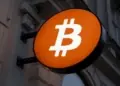 El viernes se decide el futuro de Bitcoin: 10.000 millones en opciones están en juego.