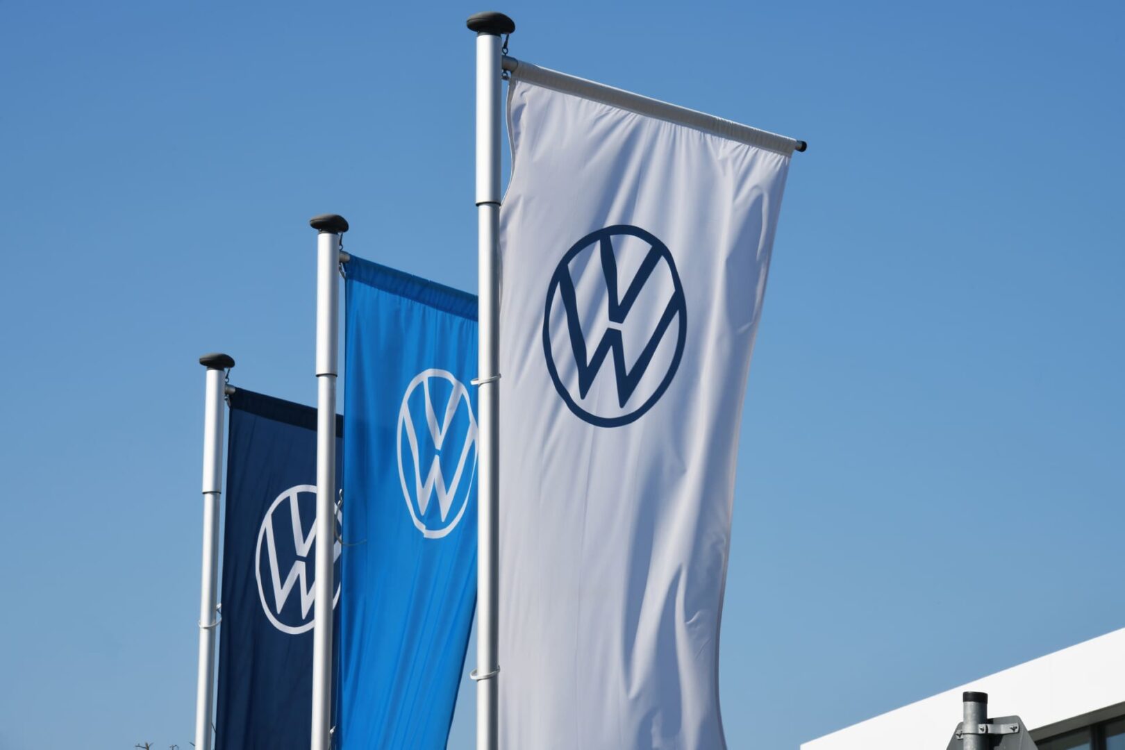 Volkswagen plantea una drástica reestructuración: ¿100.000 empleos en peligro y cierres de fábricas?