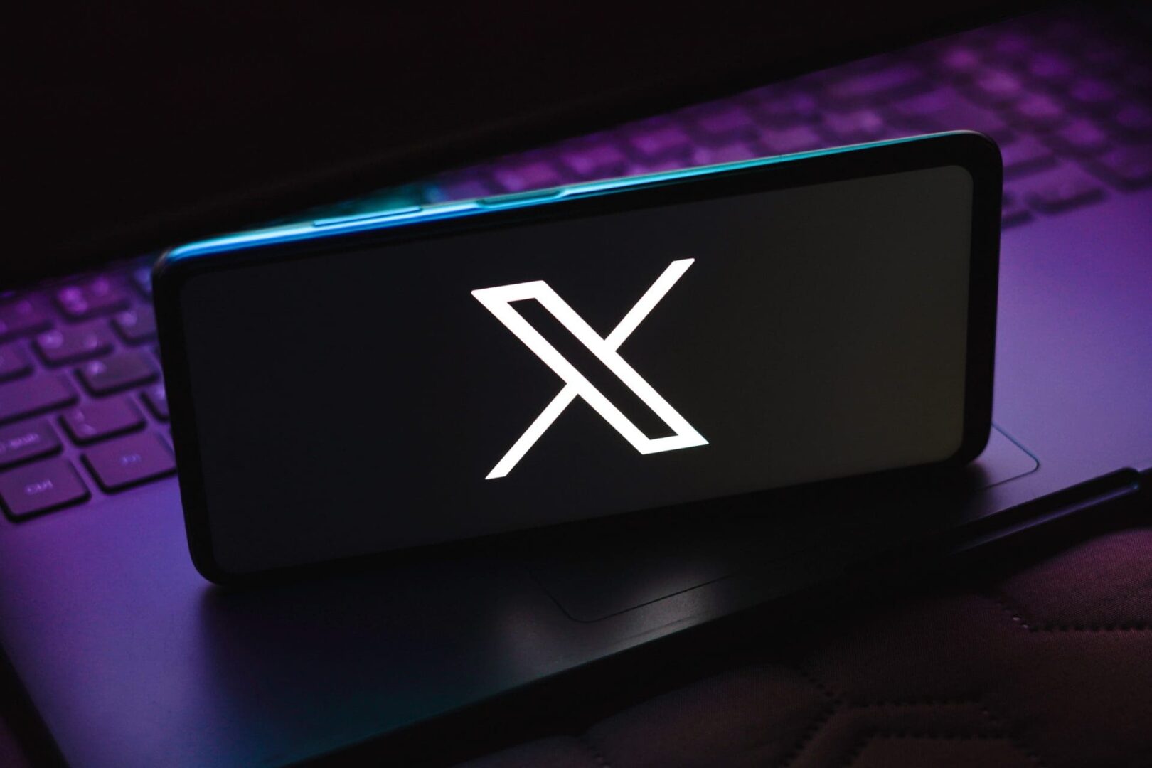 Musk revoluciona el mundo financiero al transformar X en una innovadora plataforma de pagos con X Money.