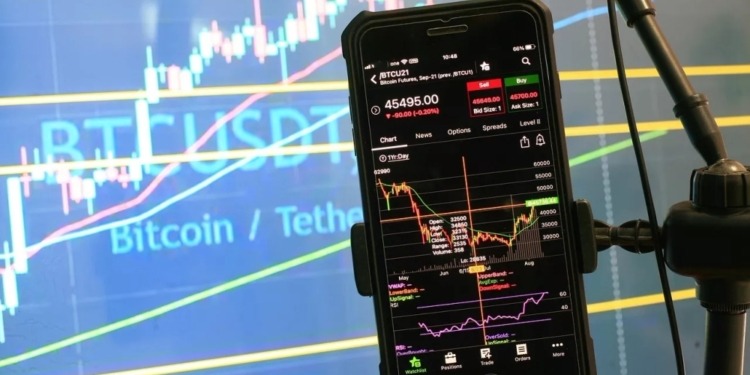 El Bitcoin se hunde: cayó por debajo de los 60.000 dólares y pierde más de la mitad de su valor desde su pico histórico.