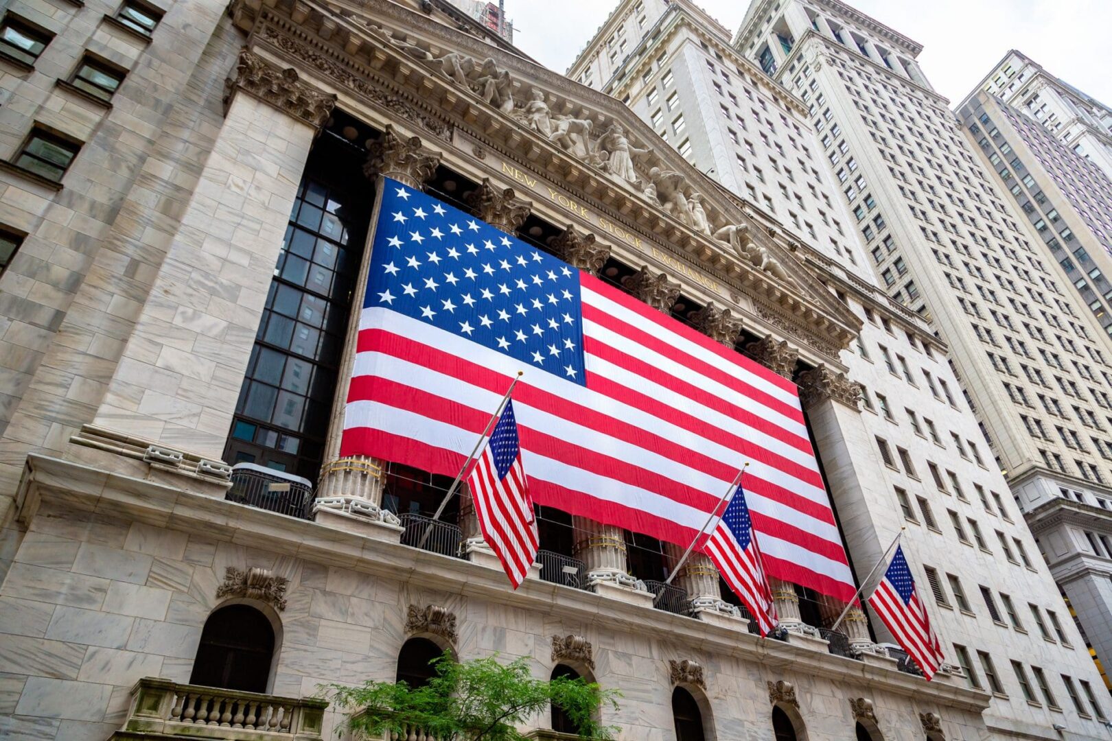Un emocionante pronóstico de los analistas: ¿Podría el S&P 500 dispararse un 21% con Palantir liderando la carrera?