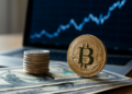 Bitcoin recupera impulso y se acerca a los 62.000 dólares tras los últimos datos del empleo en EE. UU.