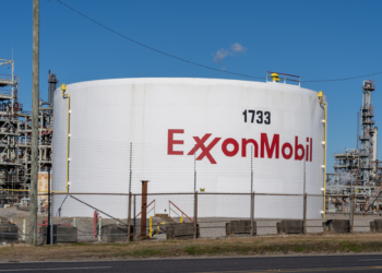 Exxon: de la quiebra a liderar el sector petrolero en Occidente.